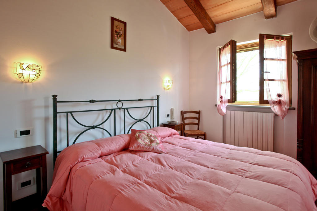 Agriturismo Da Lorena Marsiliana Zimmer foto